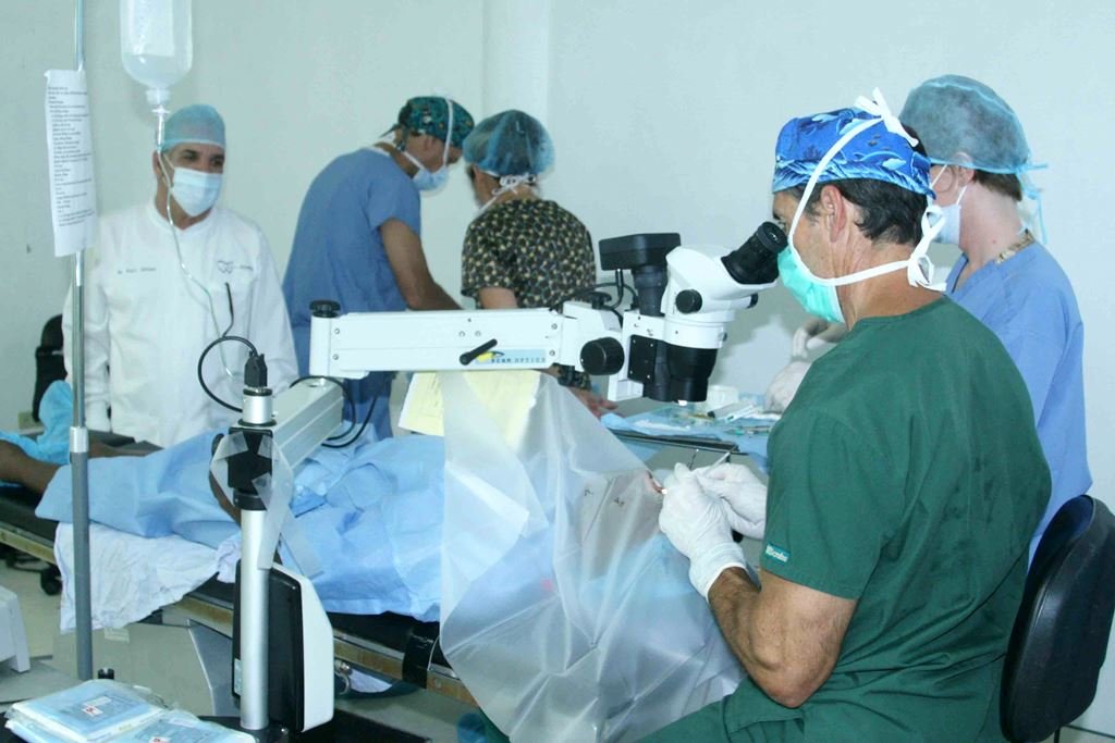 Pacientes en cirugías auspiciadas por el senador de Espaillat, Dr. José Rafael Vargas